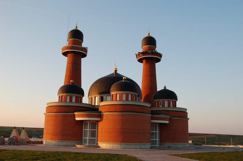 Мечеть Рашида и Духовный татарский центр в Медянах